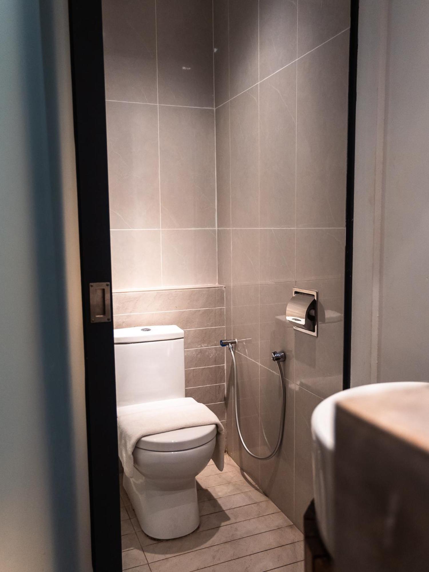 T+ Premium Hotel Алор-Сетар Экстерьер фото
