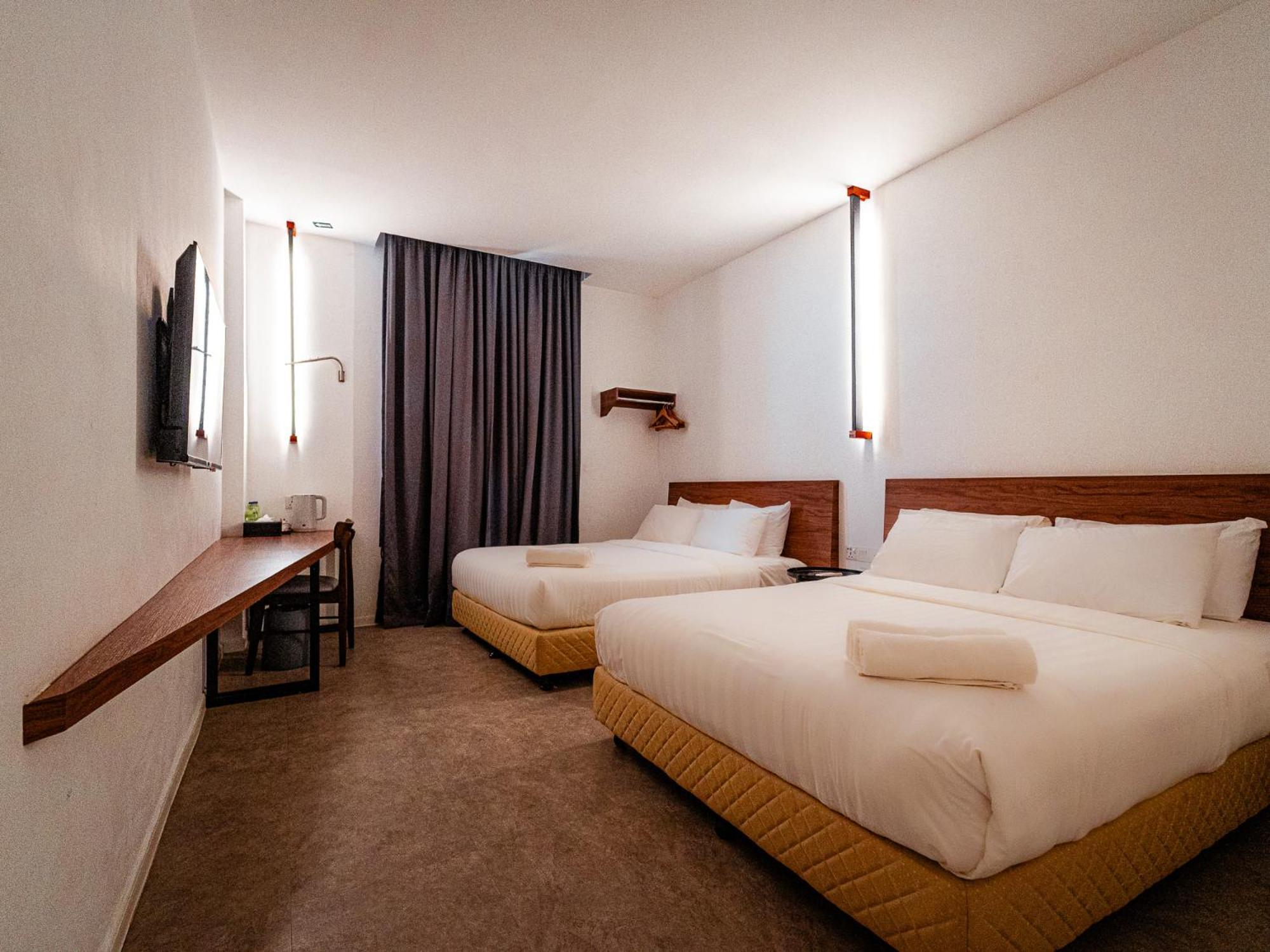 T+ Premium Hotel Алор-Сетар Экстерьер фото